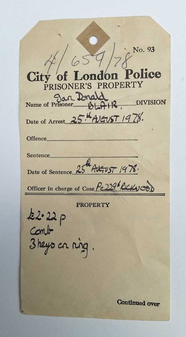 The prisoner’s frugal effects at the time of arrest, which unsurprisingly fitted into a small polythene bag. John on the other hand with his army-surplus shoulder bag, required a big paper sack to hold his possessions.