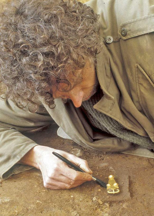 Prittlewell gold buckle