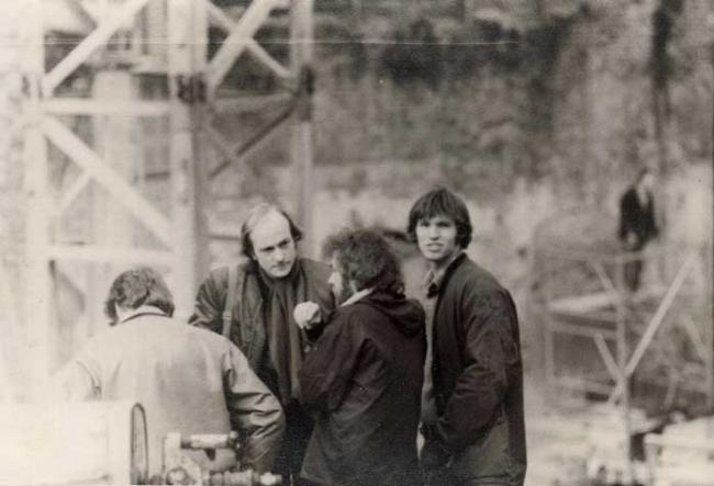 This was Well Court team 1979/80 on a visit to another site, but I can't recall which, could be John Maloney's Crosswall. The crane might be a giveaway?