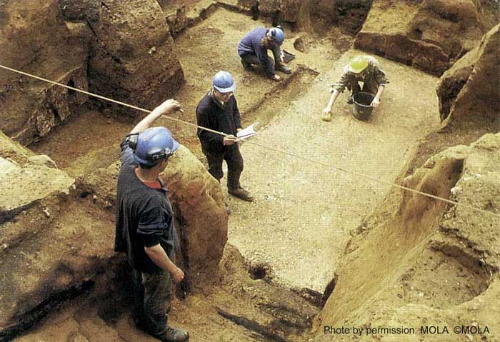 7 11 Bishopsgate Late 1st early 2nd floor