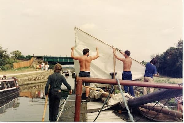  If all else fails, try making your own sail! Damian and Rysz Bartkowiak try out their skills