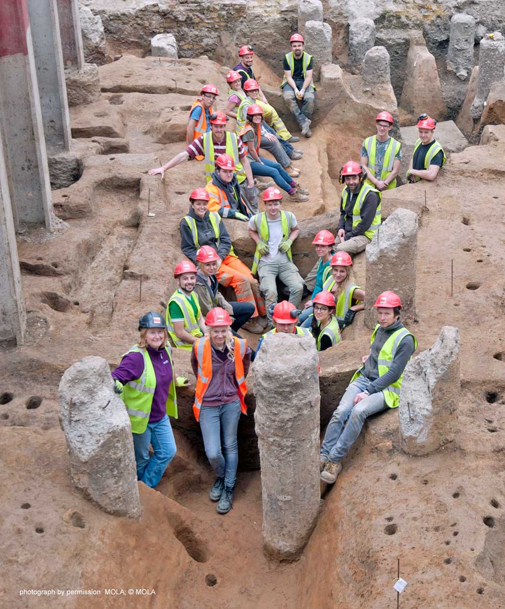 80 Fenchurch Street excavation group photo