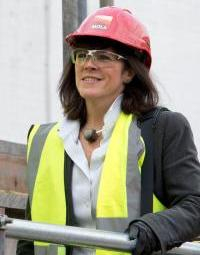 taryn Nixon obe on Linkedin 200x255.jpg